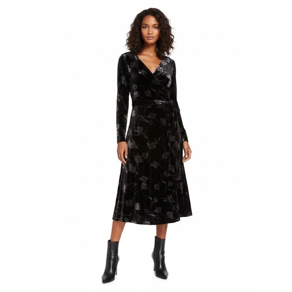 NWT Diane von Furstenberg DVF Tilla in Black Tossed Tulips Velvet Wrap Dress L